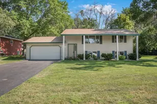 9109 Erickson Ct N, Brooklyn Park, MN 55428 - Photo 1