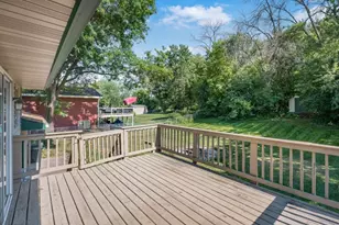 9109 Erickson Ct N, Brooklyn Park, MN 55428 - Photo 28