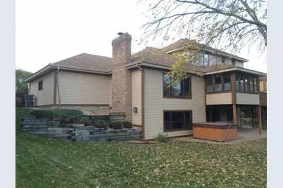 156 Red Oaks Drive, Vadnais Heights, MN 55127 - Photo 4