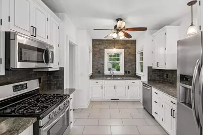 3350 Xerxes Avenue N, Minneapolis, MN 55412 - Photo 16