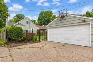 3350 Xerxes Ave N, Minneapolis, MN 55412 - Photo 46