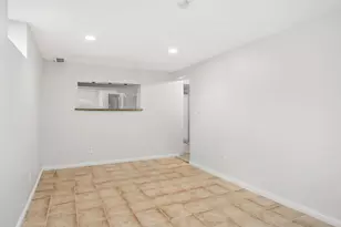 8609 W River Rd, Brooklyn Park, MN 55444 - Photo 16