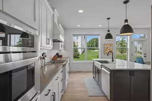 6432 Red Cedar Dr, Chaska, MN 55318 - Photo 6