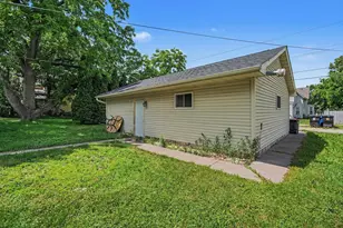 816 W 5th St, Red Wing, MN 55066 - Photo 48