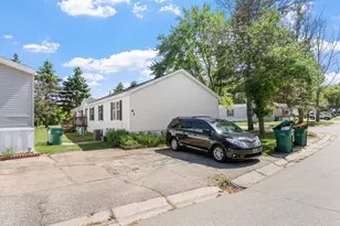 93 Riverside Terrace, Watertown, MN 55388 - Photo 2
