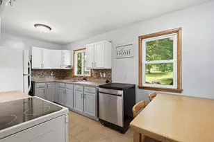 231 4th St, Holdingford, MN 56340 - Photo 8
