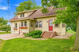 4475 409th Ave NW, Braham, MN 55006 - Photo 1