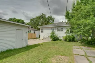 614 16th St N, Moorhead, MN 56560 - Photo 40