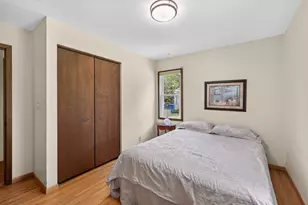 11201 Washburn Ave S, Bloomington, MN 55431 - Photo 22