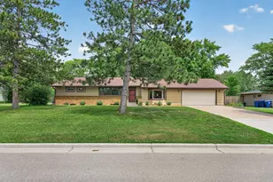 11201 Washburn Ave S, Bloomington, MN 55431 - Photo 2
