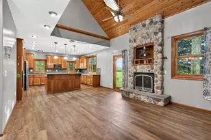 39645 Palm St NW, Stanchfield, MN 55080 - Photo 10