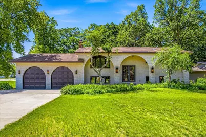 316 Colleen Avenue, Shoreview, MN 55126 - Photo 2