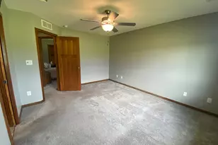 8 Abbey Ln, Kasson, MN 55944 - Photo 14