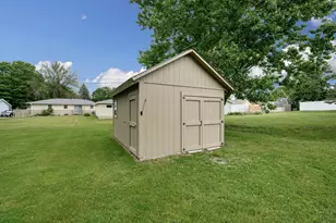 130 16th St NE, Owatonna, MN 55060 - Photo 32