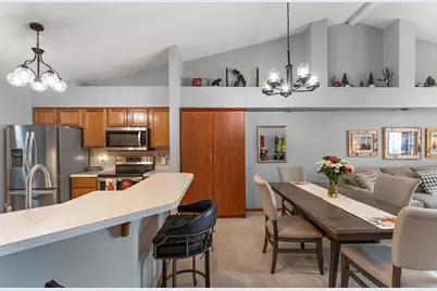 7556 Ojibway Park Bay, Woodbury, MN 55125 - Photo 12