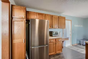 509 S Maple Street S, Belle Plaine, MN 56011 - Photo 12