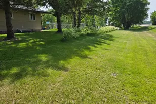 427 Lori Ln, Litchfield, MN 55355 - Photo 42