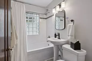 4429 Knox Ave N, Minneapolis, MN 55412 - Photo 20