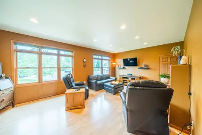 969 32nd Street S, Moorhead, MN 56560 - Photo 14