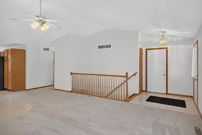 4514 Meadow Lakes Drive NW, Rochester, MN 55901 - Photo 4