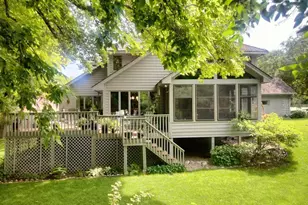 9348 Palmer Rd, Bloomington, MN 55437 - Photo 10