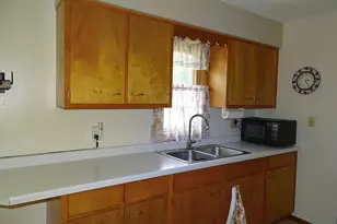 922 Auth St, Durand, WI 54736 - Photo 14
