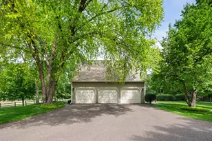 235 Hollander Rd, Wayzata, MN 55391 - Photo 108