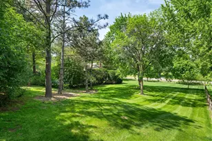 235 Hollander Rd, Wayzata, MN 55391 - Photo 114