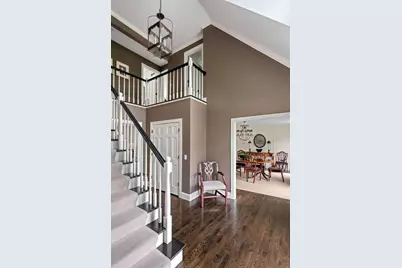235 Hollander Road, Wayzata, MN 55391 - Photo 12