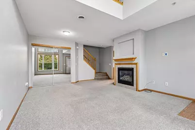 7635 Arboretum Village Court, Chanhassen, MN 55317 - Photo 6