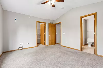 7635 Arboretum Village Court, Chanhassen, MN 55317 - Photo 22