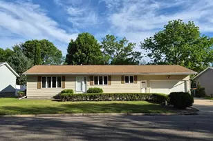 302 Sunrise Ln, Marshall, MN 56258 - Photo 1