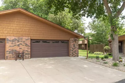 2211 Baihly Court SW, Rochester, MN 55902 - Photo 2