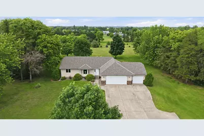 1850 E 49th Street SE, Saint Cloud, MN 56304 - Photo 2