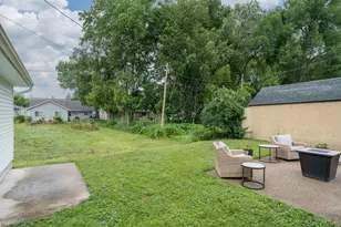 705 Wall St, North Mankato, MN 56003 - Photo 32