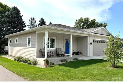 704 Maple Place, Northfield, MN 55057 - Photo 2
