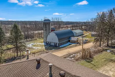 48050 Old River Bluff Road, Saint Peter, MN 56082 - Photo 8