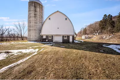 48050 Old River Bluff Road, Saint Peter, MN 56082 - Photo 6
