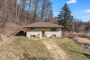 48050 Old River Bluff Rd, Saint Peter, MN 56082 - Photo 50