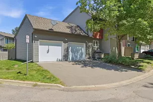 1757 Bluebill Dr, Eagan, MN 55122 - Photo 2