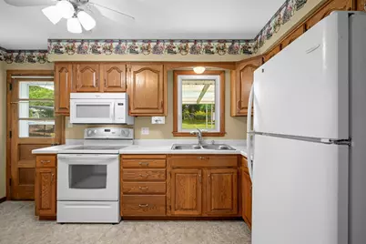 1218 Kent Street N, Saint Paul, MN 55117 - Photo 24