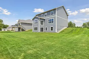 8143 Haywood Dr, Lino Lakes, MN 55014 - Photo 24