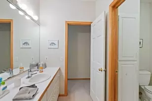 14700 White Oak Dr, Burnsville, MN 55337 - Photo 46