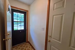 2202 Windsor Rd, Albert Lea, MN 56007 - Photo 10