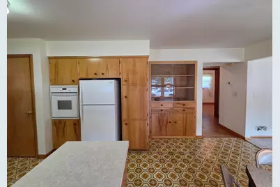 2202 Windsor Road, Albert Lea, MN 56007 - Photo 6