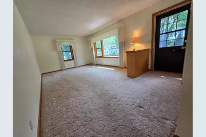 2202 Windsor Road, Albert Lea, MN 56007 - Photo 12