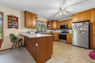 1555 Greenleaf Rd, Owatonna, MN 55060 - Photo 14