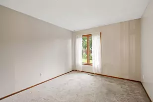 4165 Hilltop Point, Eagan, MN 55123 - Photo 10
