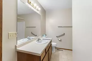 4165 Hilltop Point, Eagan, MN 55123 - Photo 14