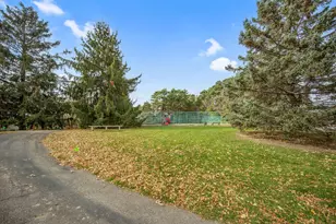 361 Elan Ct, Woodbury, MN 55125 - Photo 42